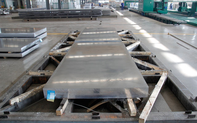 「铝板厂家」模具铝板采用哪种合金？